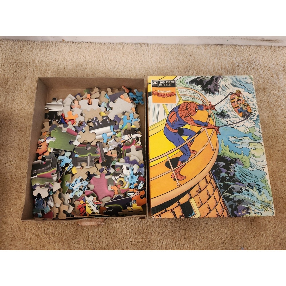 1983 Vintage Whitman 'The Amazing Spider-Man' 100 Piece Jigsaw Puzzle